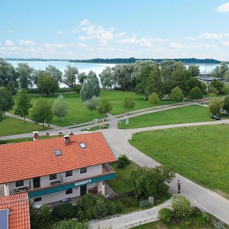 Ferienwohnungen Haus Am See Bernau am Chiemsee Zewnętrze zdjęcie