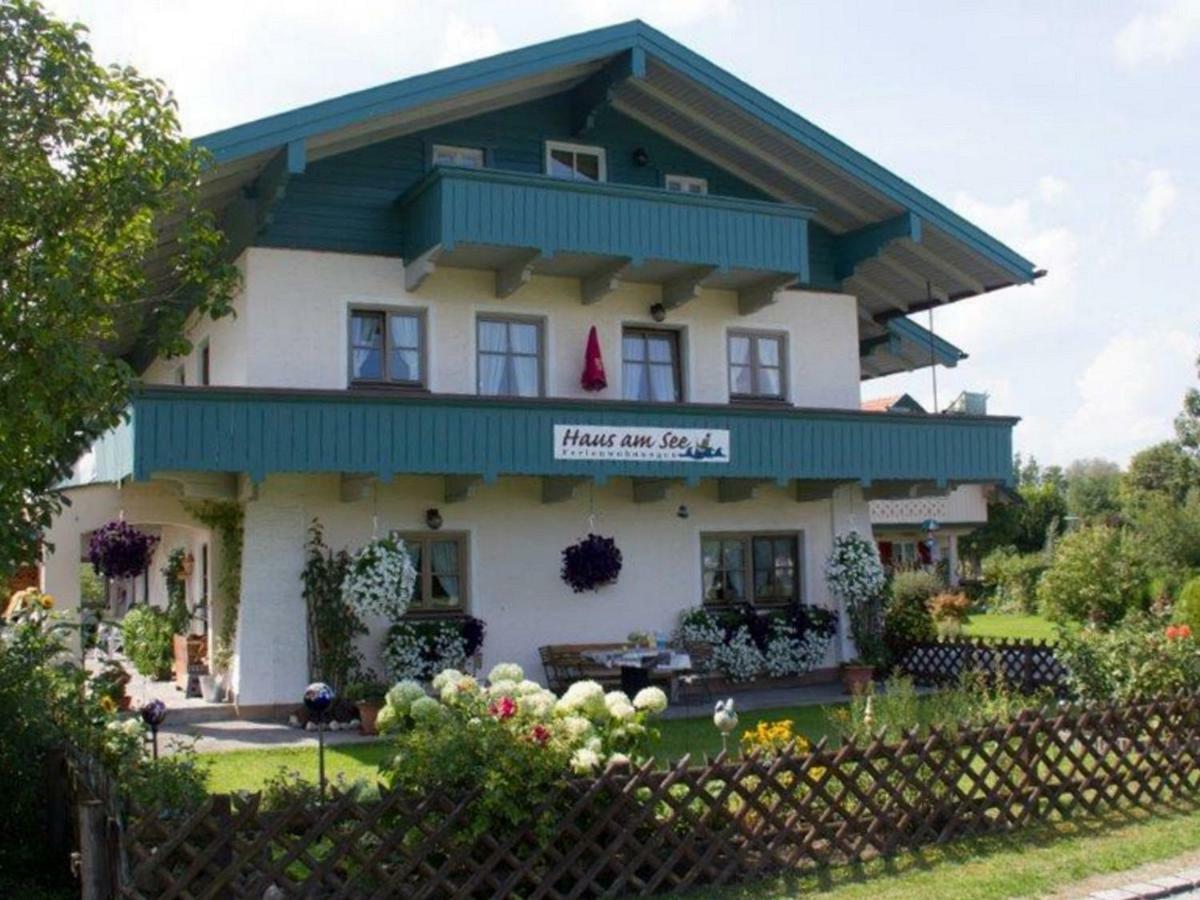 Ferienwohnungen Haus Am See Bernau am Chiemsee Zewnętrze zdjęcie